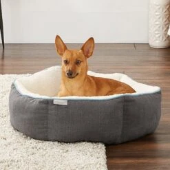 Chic Pet Supplies 21 Frisco Sherpa Hexagon Bolster Cat & Dog Bed